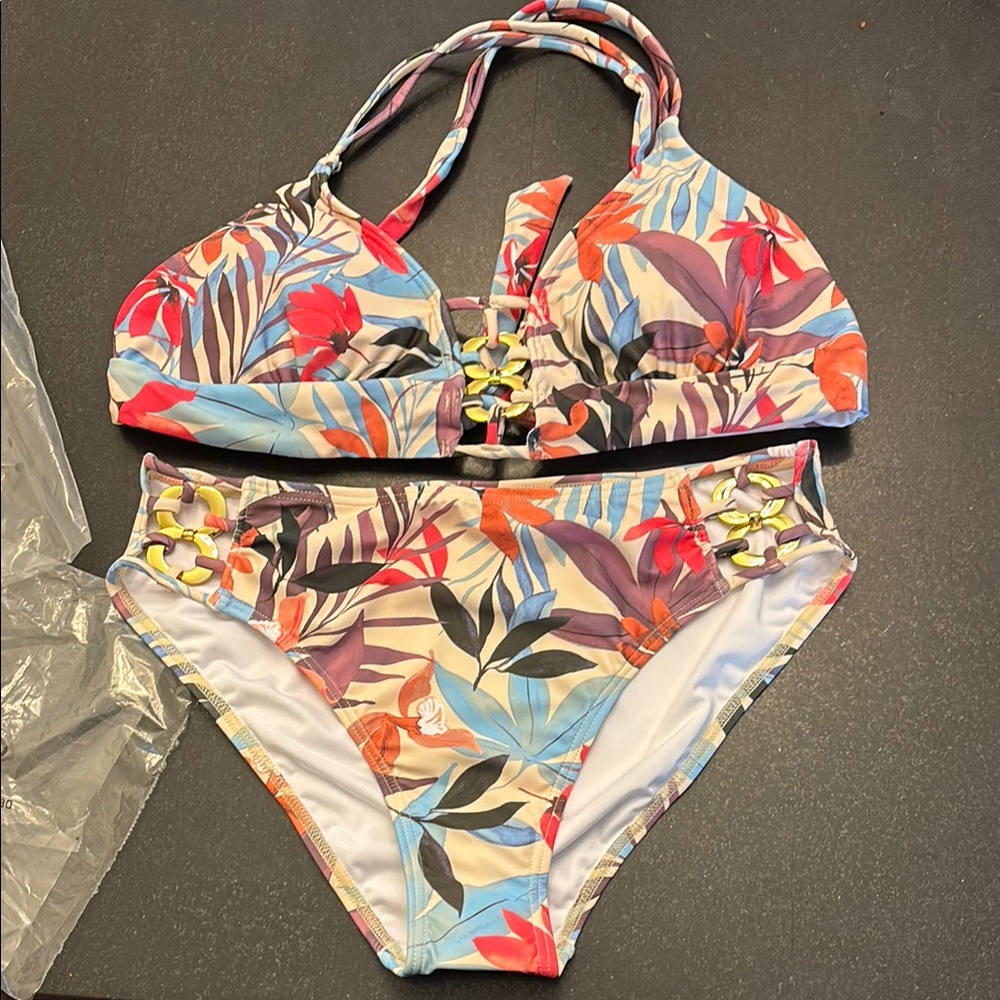 Venus Tropical Floral Bikini Set